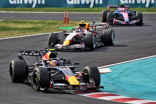Isack Hadjar (FRA) Red Bull Racing RB22.
29.03.2026. Formula 1 World Championship, Rd 3, Japanese Grand Prix, Suzuka, Japan, Race Day.
- www.xpbimages.com, EMail: requests@xpbimages.com © Copyright: Rew / XPB Images