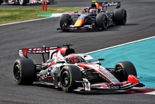 Esteban Ocon (FRA) Haas F1 Team VF-26.
29.03.2026. Formula 1 World Championship, Rd 3, Japanese Grand Prix, Suzuka, Japan, Race Day.
- www.xpbimages.com, EMail: requests@xpbimages.com © Copyright: Rew / XPB Images