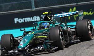 Aston Martin reliability improves but Alonso flags ‘weird’ new issue