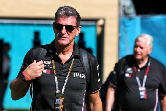 Graeme Lowdon (GBR) Cadillac Formula 1 Team, Team Principal.
01.05.2026. Formula 1 World Championship, Rd 4, Miami Grand Prix, Miami, Florida, USA, Sprint Qualifying Day.
- www.xpbimages.com, EMail: requests@xpbimages.com © Copyright: Moy / XPB Images
