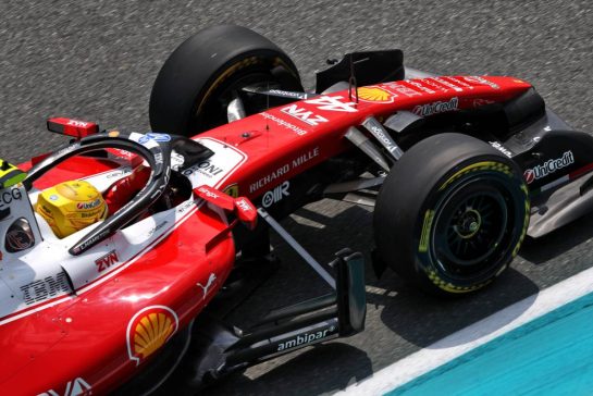 Lewis Hamilton (GBR) Scuderia Ferrari SF-26.
02.05.2026. Formula 1 World Championship, Rd 4, Miami Grand Prix, Miami, Florida, USA, Sprint and Qualifying Day.
- www.xpbimages.com, EMail: requests@xpbimages.com © Copyright: Dunbar / XPB Images