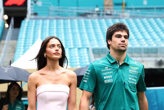 (L to R): Yael Shelbia (ISR) Model and Actress with Lance Stroll (CDN) Aston Martin F1 Team.
03.05.2026. Formula 1 World Championship, Rd 4, Miami Grand Prix, Miami, Florida, USA, Race Day.
- www.xpbimages.com, EMail: requests@xpbimages.com © Copyright: Rew / XPB Images
