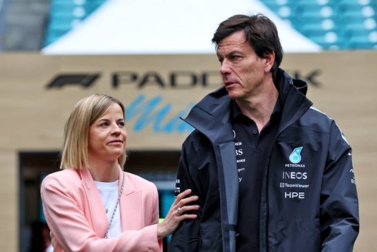 (L to R): Susie Wolff (GBR) F1 Academy Managing Director with her husband Toto Wolff (GER) Mercedes AMG Formula One Team Shareholder and Executive Director.
03.05.2026. Formula 1 World Championship, Rd 4, Miami Grand Prix, Miami, Florida, USA, Race Day.
- www.xpbimages.com, EMail: requests@xpbimages.com © Copyright: Rew / XPB Images