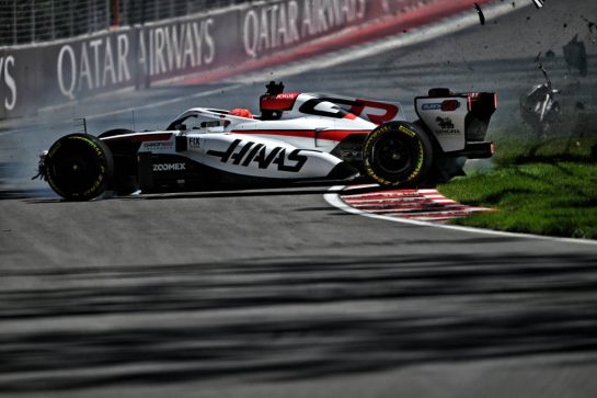 Esteban Ocon (FRA) Haas F1 Team VF-26 crashed in the practice session.
22.05.2026. Formula 1 World Championship, Rd 5, Canadian Grand Prix, Montreal, Canada, Sprint Qualifying Day.
- www.xpbimages.com, EMail: requests@xpbimages.com © Copyright: Price / XPB Images