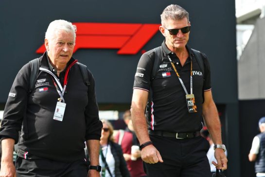 (L to R): Pat Symonds (GBR) Cadillac Formula 1 Team Executive Engineering Consultant with Graeme Lowdon (GBR) Cadillac Formula 1 Team, Team Principal.
23.05.2026. Formula 1 World Championship, Rd 5, Canadian Grand Prix, Montreal, Canada, Sprint and Qualifying Day.
- www.xpbimages.com, EMail: requests@xpbimages.com © Copyright: Bearne / XPB Images