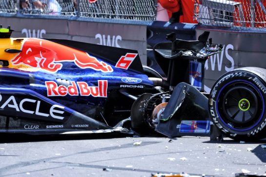 Isack Hadjar (FRA) Red Bull Racing RB22 crashed in the first practice session.
05.06.2026. Formula 1 World Championship, Rd 6, Monaco Grand Prix, Monte Carlo, Monaco, Practice Day.
- www.xpbimages.com, EMail: requests@xpbimages.com © Copyright: Batchelor / XPB Images