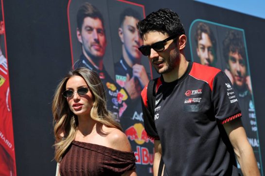 (L to R): Flavy Barla (FRA) with her boyfriend Esteban Ocon (FRA) Haas F1 Team.
14.06.2026. Formula 1 World Championship, Rd 7, Barcelona-Catalunya Grand Prix, Barcelona, Spain, Race Day.
- www.xpbimages.com, EMail: requests@xpbimages.com © Copyright: Rew / XPB Images