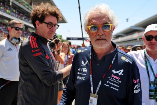 Flavio Briatore (ITA) Alpine F1 Team Executive Advisor and Mattia Binotto (ITA) Audi F1 Team Motorsport Chief Operating and Chief Technical Officer on the grid.
14.06.2026. Formula 1 World Championship, Rd 7, Barcelona-Catalunya Grand Prix, Barcelona, Spain, Race Day.
- www.xpbimages.com, EMail: requests@xpbimages.com © Copyright: Batchelor / XPB Images