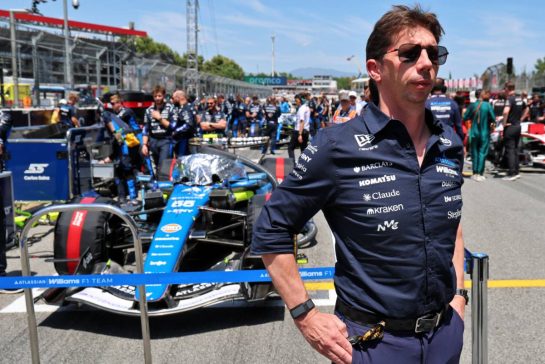 James Vowles (GBR) Williams F1 Team, Team Principal on the grid.
14.06.2026. Formula 1 World Championship, Rd 7, Barcelona-Catalunya Grand Prix, Barcelona, Spain, Race Day.
- www.xpbimages.com, EMail: requests@xpbimages.com © Copyright: Batchelor / XPB Images