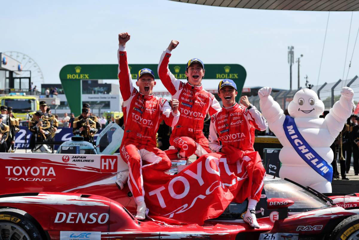 Toyota back on top at Le Mans after 24-hour thriller Toyota back on top at Le Mans after 24-hour thriller