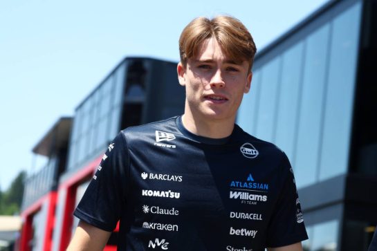 Luke Browning (GBR) Williams F1 Team Reserve Driver.
25.06.2026. Formula 1 World Championship, Rd 8, Austrian Grand Prix, Spielberg, Austria, Preparation Day.
- www.xpbimages.com, EMail: requests@xpbimages.com © Copyright: Bearne / XPB Images