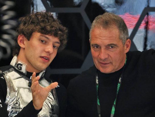 (L to R): Andrea Kimi Antonelli (ITA) Mercedes AMG Formula One Team with his father Marco Antonelli (ITA).
27.06.2026. Formula 1 World Championship, Rd 8, Austrian Grand Prix, Spielberg, Austria, Qualifying Day.
- www.xpbimages.com, EMail: requests@xpbimages.com © Copyright: Coates / XPB Images