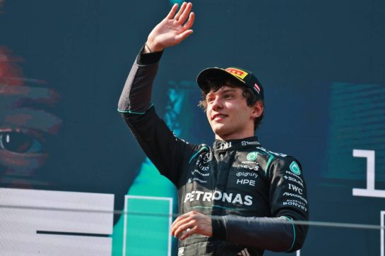 Andrea Kimi Antonelli (ITA) Mercedes AMG Formula One Team celebrates his second position on the podium.
28.06.2026. Formula 1 World Championship, Rd 8, Austrian Grand Prix, Spielberg, Austria, Race Day.
- www.xpbimages.com, EMail: requests@xpbimages.com © Copyright: Moy / XPB Images