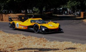 History unleashed: Norris debuts McLaren MCL-HY at Goodwood