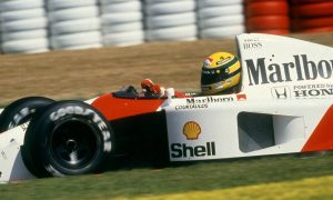 Race-worn Senna helmet set for auction at Silverstone Museum