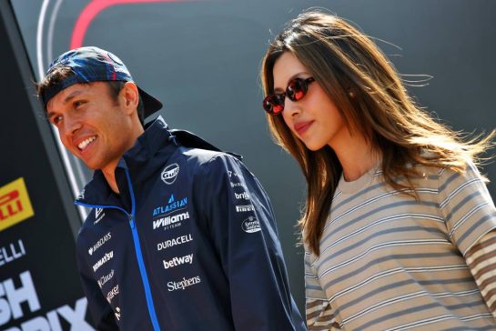 (L to R): Alexander Albon (THA) Williams F1 Team with his girlfriend Muni Lily He (CHN) Professional Golfer.
03.07.2026. Formula 1 World Championship, Rd 9, British Grand Prix, Silverstone, England, Sprint Qualifying Day.
- www.xpbimages.com, EMail: requests@xpbimages.com © Copyright: Bearne / XPB Images