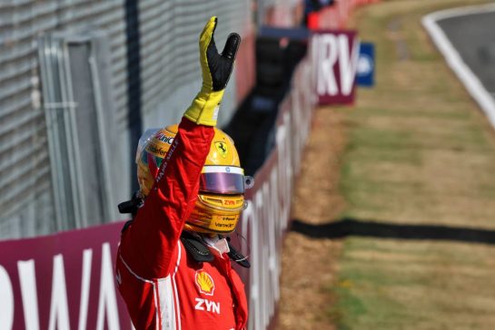 Lewis Hamilton (GBR) Scuderia Ferrari celebrates his pole position in Sprint parc ferme.
03.07.2026. Formula 1 World Championship, Rd 9, British Grand Prix, Silverstone, England, Sprint Qualifying Day.
- www.xpbimages.com, EMail: requests@xpbimages.com © Copyright: Batchelor / XPB Images