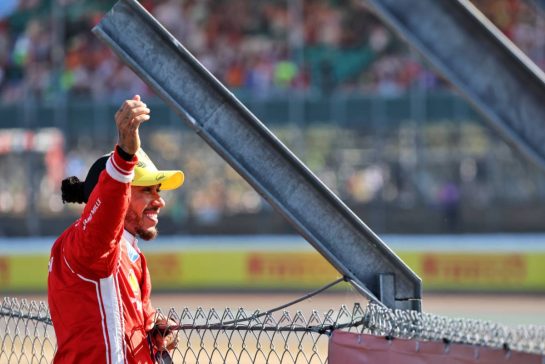Lewis Hamilton (GBR) Scuderia Ferrari celebrates his pole position in Sprint qualifying parc ferme.
03.07.2026. Formula 1 World Championship, Rd 9, British Grand Prix, Silverstone, England, Sprint Qualifying Day.
- www.xpbimages.com, EMail: requests@xpbimages.com © Copyright: Batchelor / XPB Images