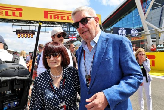 (L to R): Jean Brawn (GBR) and Ross Brawn (GBR) on the grid.
04.07.2026. Formula 1 World Championship, Rd 9, British Grand Prix, Silverstone, England, Sprint and Qualifying Day.
- www.xpbimages.com, EMail: requests@xpbimages.com © Copyright: Batchelor / XPB Images