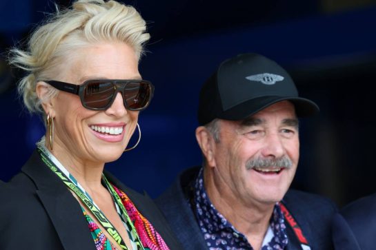 (L to R): Hannah Waddingham (GBR) Actress and Singer with Nigel Mansell (GBR).
05.07.2026. Formula 1 World Championship, Rd 9, British Grand Prix, Silverstone, England, Race Day.
- www.xpbimages.com, EMail: requests@xpbimages.com © Copyright: Batchelor / XPB Images