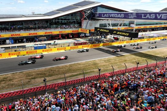 Andrea Kimi Antonelli (ITA) Mercedes AMG Formula One Team W17 is passed by Charles Leclerc (MON) Scuderia Ferrari SF-26 at the start of the race.
05.07.2026. Formula 1 World Championship, Rd 9, British Grand Prix, Silverstone, England, Race Day.
- www.xpbimages.com, EMail: requests@xpbimages.com © Copyright: Dunbar / XPB Images