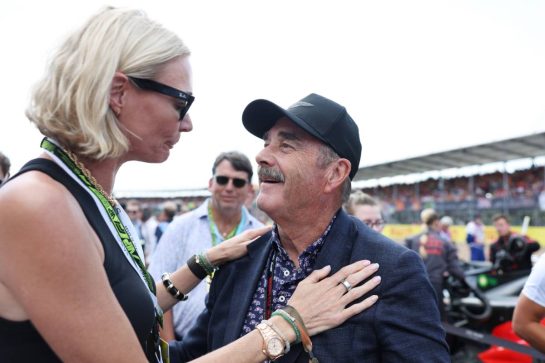 (L to R): Jodie Kidd (GBR) with Nigel Mansell (GBR) on the grid.
05.07.2026. Formula 1 World Championship, Rd 9, British Grand Prix, Silverstone, England, Race Day.
- www.xpbimages.com, EMail: requests@xpbimages.com © Copyright: Bearne / XPB Images