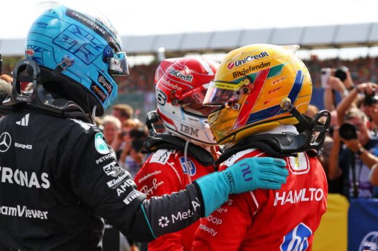 (L to R): George Russell (GBR) Mercedes AMG Formula One Team with Lewis Hamilton (GBR) Scuderia Ferrari in parc ferme.
05.07.2026. Formula 1 World Championship, Rd 9, British Grand Prix, Silverstone, England, Race Day.
- www.xpbimages.com, EMail: requests@xpbimages.com © Copyright: Bearne / XPB Images