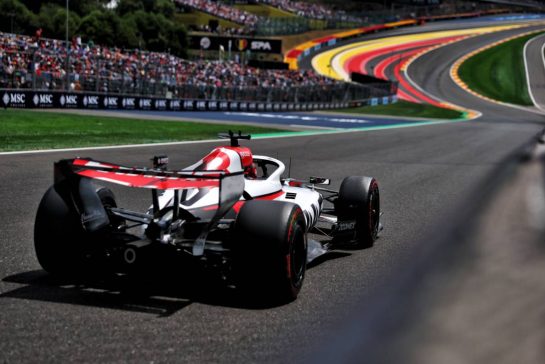Esteban Ocon (FRA) Haas F1 Team VF-26.
18.07.2026. Formula 1 World Championship, Rd 10, Belgian Grand Prix, Spa Francorchamps, Belgium, Qualifying Day.
- www.xpbimages.com, EMail: requests@xpbimages.com © Copyright: Bearne / XPB Images