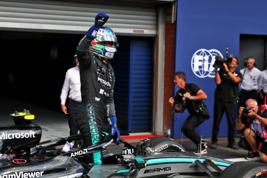 Race winner Andrea Kimi Antonelli (ITA) Mercedes AMG Formula One Team W17 celebrates in parc ferme.
19.07.2026. Formula 1 World Championship, Rd 10, Belgian Grand Prix, Spa Francorchamps, Belgium, Race Day.
- www.xpbimages.com, EMail: requests@xpbimages.com © Copyright: Patching / XPB Images