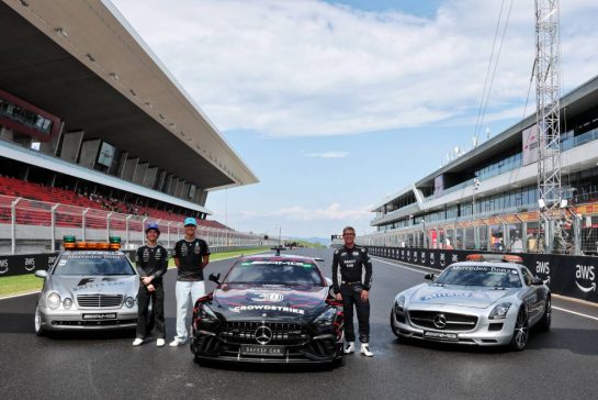 (L to R): Andrea Kimi Antonelli (ITA) Mercedes AMG Formula One Team; George Russell (GBR) Mercedes AMG Formula One Team; and Bernd Maylander (GER) FIA Safety Car Driver, celebrate 30 years of the Mercedes FIA Safety Car.
23.07.2026. Formula 1 World Championship, Rd 11, Hungarian Grand Prix, Budapest, Hungary, Preparation Day.
- www.xpbimages.com, EMail: requests@xpbimages.com © Copyright: Moy / XPB Images