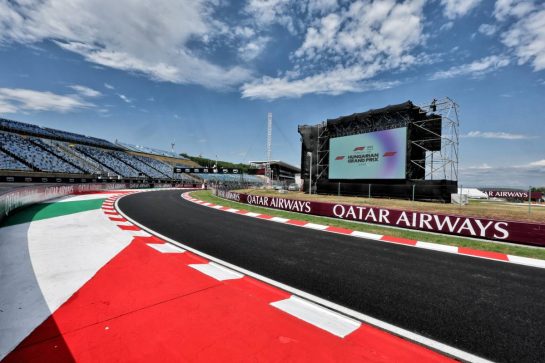 Circuit atmosphere - pit entrance.
23.07.2026. Formula 1 World Championship, Rd 11, Hungarian Grand Prix, Budapest, Hungary, Preparation Day.
- www.xpbimages.com, EMail: requests@xpbimages.com © Copyright: Moy / XPB Images