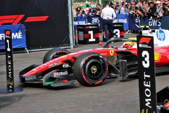 Second placed Lewis Hamilton (GBR) Scuderia Ferrari SF-26 in qualifying parc ferme.
25.07.2026. Formula 1 World Championship, Rd 11, Hungarian Grand Prix, Budapest, Hungary, Qualifying Day.
- www.xpbimages.com, EMail: requests@xpbimages.com © Copyright: Batchelor / XPB Images