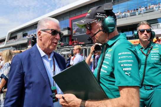 (L to R): Piero Ferrari (ITA) Scuderia Ferrari Vice-President with Adrian Newey (GBR) Aston Martin F1 Team, Team Principal on the grid.
26.07.2026. Formula 1 World Championship, Rd 11, Hungarian Grand Prix, Budapest, Hungary, Race Day.
- www.xpbimages.com, EMail: requests@xpbimages.com © Copyright: Batchelor / XPB Images