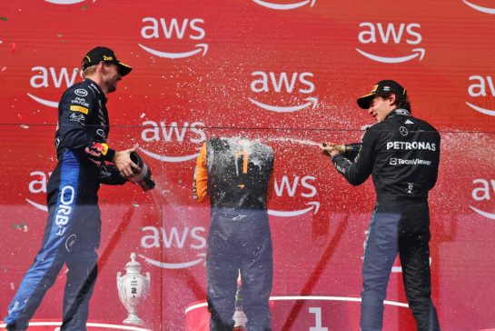 The podium (L to R): Max Verstappen (NLD) Red Bull Racing, second; Lando Norris (GBR) McLaren F1 Team, race winner; Andrea Kimi Antonelli (ITA) Mercedes AMG Formula One Team, third.
26.07.2026. Formula 1 World Championship, Rd 11, Hungarian Grand Prix, Budapest, Hungary, Race Day.
- www.xpbimages.com, EMail: requests@xpbimages.com © Copyright: Moy / XPB Images
