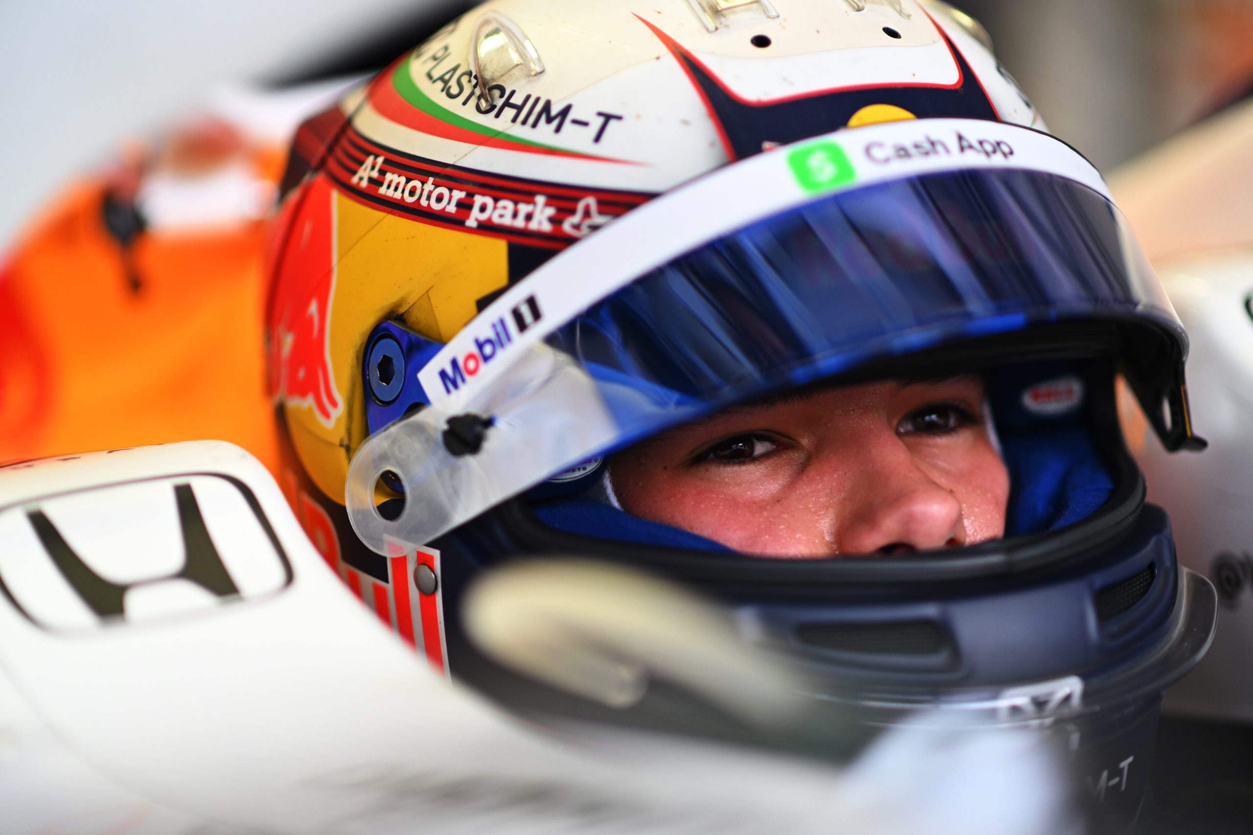 Tsolov savours &lsquo;incredible&rsquo; first F1 outing with Racing Bulls