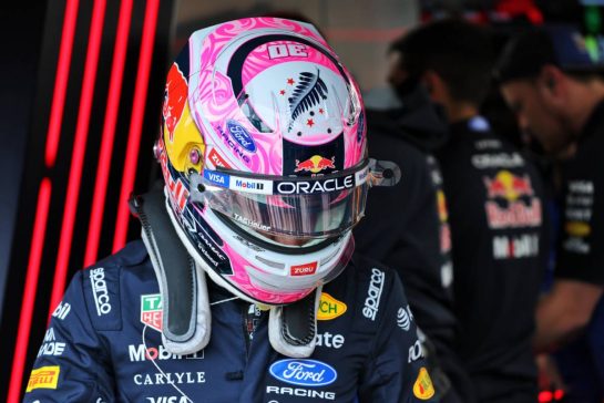 Liam Lawson (NZL) Red Bull Racing.
21.08.2026. Formula 1 World Championship, Rd 12, Dutch Grand Prix, Zandvoort, Netherlands, Sprint Qualifying Day.
- www.xpbimages.com, EMail: requests@xpbimages.com © Copyright: Batchelor / XPB Images