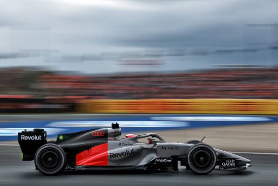 Nico Hulkenberg (GER) Audi F1 Team R26.
21.08.2026. Formula 1 World Championship, Rd 12, Dutch Grand Prix, Zandvoort, Netherlands, Sprint Qualifying Day.
- www.xpbimages.com, EMail: requests@xpbimages.com © Copyright: Charniaux / XPB Images