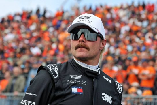 Valtteri Bottas (FIN) Cadillac Formula 1 Team on the grid.
22.08.2026. Formula 1 World Championship, Rd 12, Dutch Grand Prix, Zandvoort, Netherlands, Sprint and Qualifying Day.
- www.xpbimages.com, EMail: requests@xpbimages.com © Copyright: Moy / XPB Images