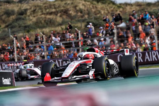 Esteban Ocon (FRA) Haas F1 Team VF-26.
22.08.2026. Formula 1 World Championship, Rd 12, Dutch Grand Prix, Zandvoort, Netherlands, Sprint and Qualifying Day.
- www.xpbimages.com, EMail: requests@xpbimages.com © Copyright: Bearne / XPB Images