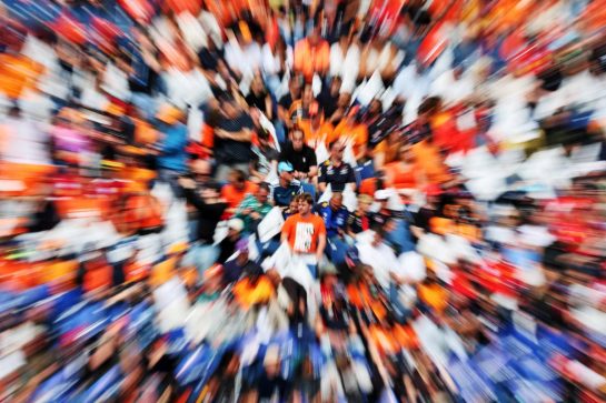 Circuit atmosphere - fans in the grandstand.
23.08.2026. Formula 1 World Championship, Rd 12, Dutch Grand Prix, Zandvoort, Netherlands, Race Day.
- www.xpbimages.com, EMail: requests@xpbimages.com © Copyright: Moy / XPB Images