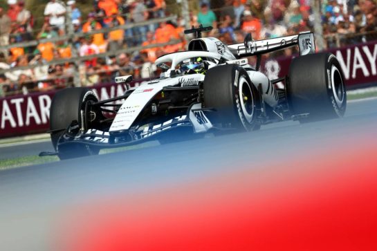 Sergio Perez (MEX) Cadillac Formula 1 Team MAC-26.
23.08.2026. Formula 1 World Championship, Rd 12, Dutch Grand Prix, Zandvoort, Netherlands, Race Day.
- www.xpbimages.com, EMail: requests@xpbimages.com © Copyright: Bearne / XPB Images