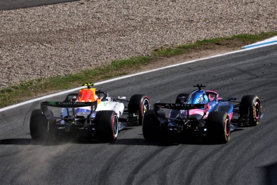 Yuki Tsunoda (JPN) Racing Bulls Formula One Team VCARB 03 Reserve Driver and Pierre Gasly (FRA) Alpine F1 Team A526 battle for position.
23.08.2026. Formula 1 World Championship, Rd 12, Dutch Grand Prix, Zandvoort, Netherlands, Race Day.
- www.xpbimages.com, EMail: requests@xpbimages.com © Copyright: Bearne / XPB Images
