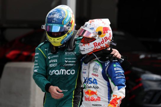 (L to R): Fernando Alonso (ESP) Aston Martin F1 Team with Yuki Tsunoda (JPN) Racing Bulls Reserve Driver in parc ferme.
23.08.2026. Formula 1 World Championship, Rd 12, Dutch Grand Prix, Zandvoort, Netherlands, Race Day.
- www.xpbimages.com, EMail: requests@xpbimages.com © Copyright: Moy / XPB Images