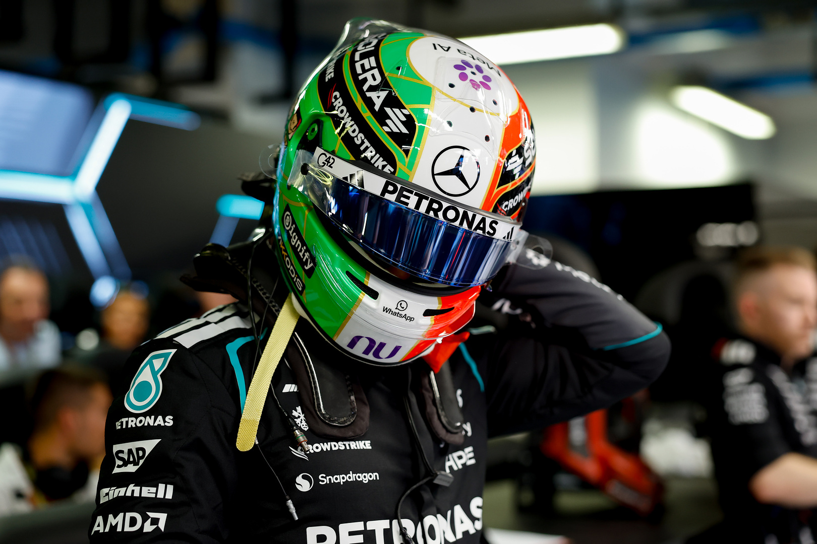 Rosberg warns Antonelli of a potential dangerous title fight twist