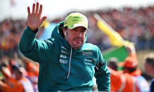 Alonso keeps ‘100%’ faith in Honda despite struggles