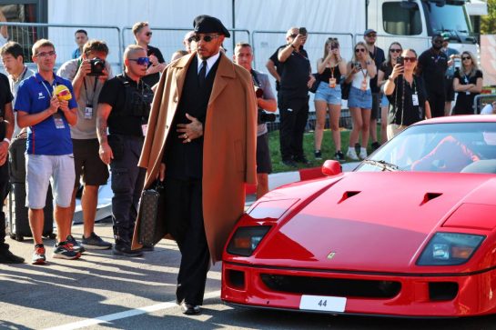 Lewis Hamilton (GBR) Scuderia Ferrari with his Ferrari F40.
03.09.2026. Formula 1 World Championship, Rd 13, Italian Grand Prix, Monza, Italy, Preparation Day.
- www.xpbimages.com, EMail: requests@xpbimages.com © Copyright: Rew / XPB Images
