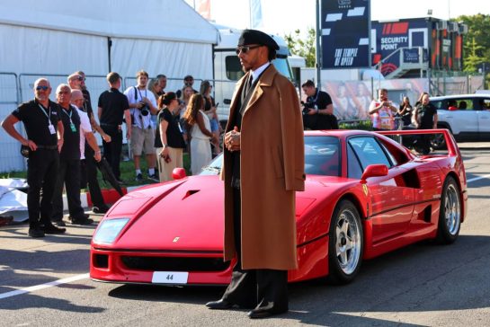 Lewis Hamilton (GBR) Scuderia Ferrari with his Ferrari F40.
03.09.2026. Formula 1 World Championship, Rd 13, Italian Grand Prix, Monza, Italy, Preparation Day.
- www.xpbimages.com, EMail: requests@xpbimages.com © Copyright: Rew / XPB Images