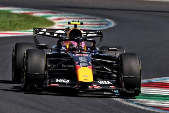 Liam Lawson (NZL) Red Bull Racing RB22.
05.09.2026. Formula 1 World Championship, Rd 13, Italian Grand Prix, Monza, Italy, Qualifying Day.
- www.xpbimages.com, EMail: requests@xpbimages.com © Copyright: Rew / XPB Images