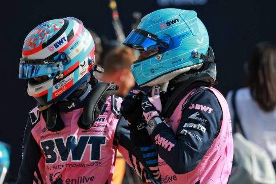 Pierre Gasly (FRA) Alpine F1 Team (Right) celebrates his pole position in qualifying parc ferme with team mate Franco Colapinto (ARG) Alpine F1 Team.
05.09.2026. Formula 1 World Championship, Rd 13, Italian Grand Prix, Monza, Italy, Qualifying Day.
- www.xpbimages.com, EMail: requests@xpbimages.com © Copyright: Charniaux / XPB Images