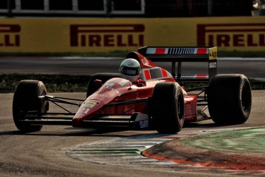 A 1990 Dallara F190.
05.09.2026. Formula 1 World Championship, Rd 13, Italian Grand Prix, Monza, Italy, Qualifying Day.
- www.xpbimages.com, EMail: requests@xpbimages.com © Copyright: Rew / XPB Images